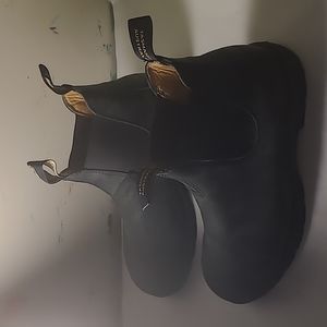Blundstone men's boots size 7.5